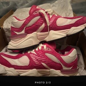 I bought these shoes and they were too big for me